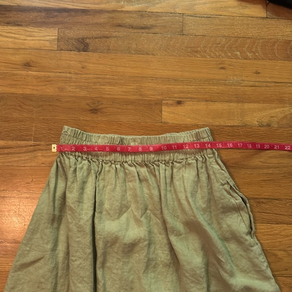 Not Perfect Linen skirt - Picture 5 of 9